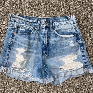 AMERICAN EAGLE JEAN SHORTS SIZE 6